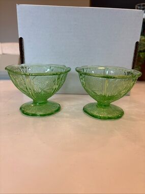 2 Jeannette Cherry Blossom Sherbet Bowls  Green Depression Glass Tall 1930-1939
